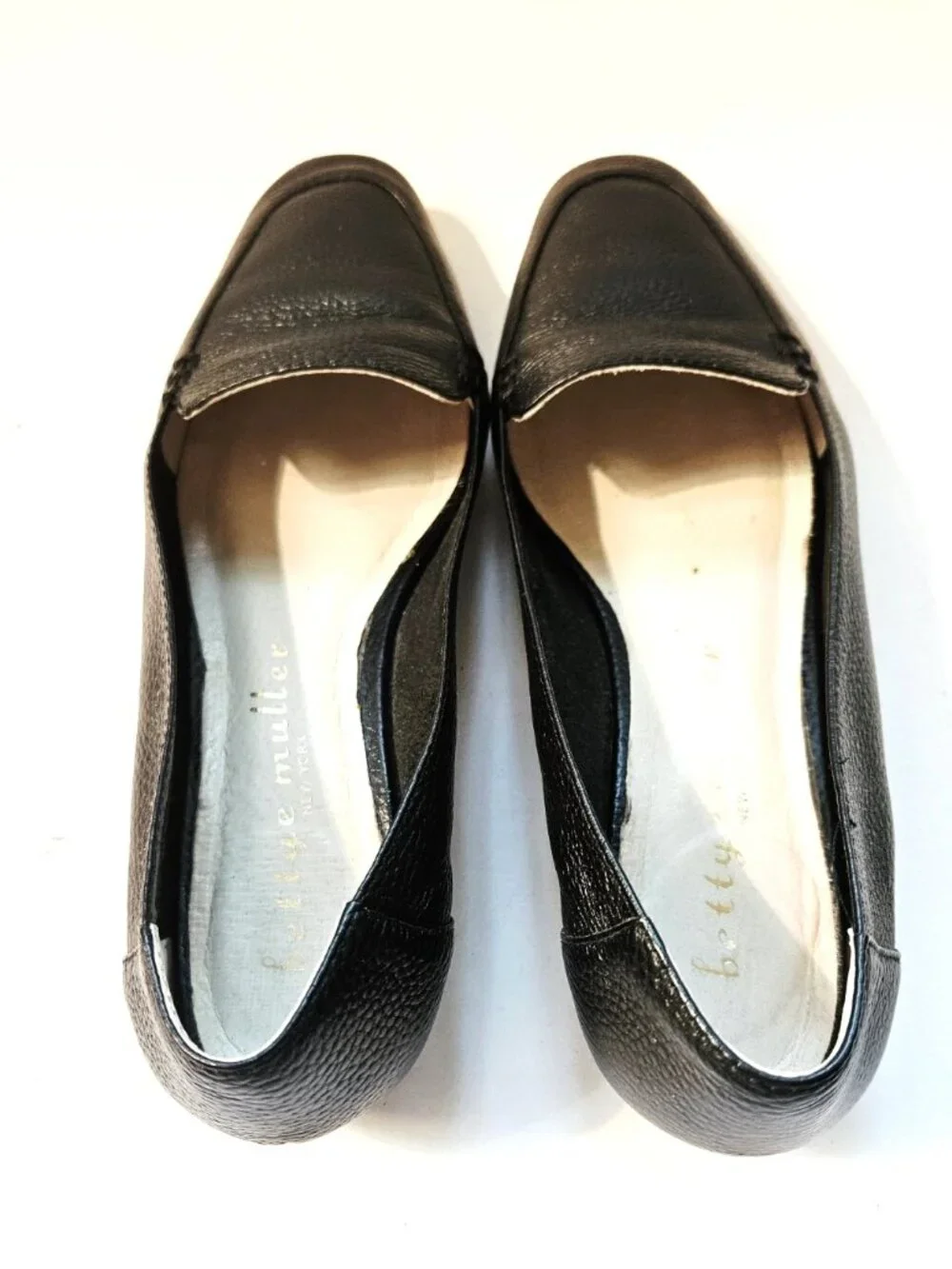 Bettye Muller Size 7 M Vali Loafers Black Pebbled Leather Slip-On Flats Women's